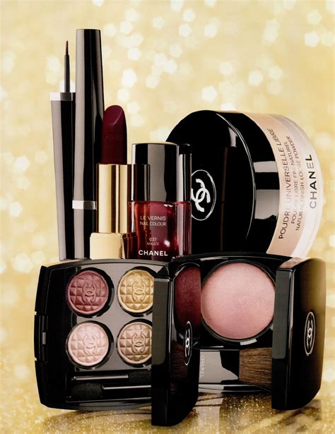 chanel cosmetici donna|Chanel facial makeup.